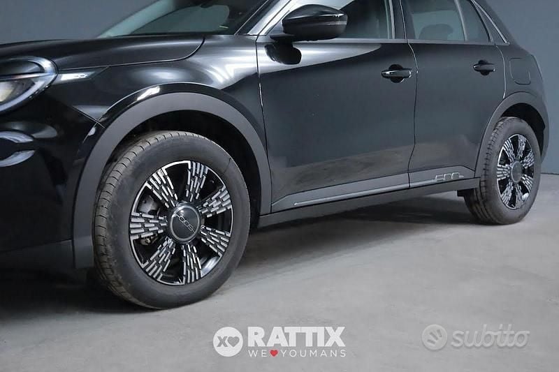 Usata Fiat 600 Pop 145 CV (106 kW) 2025 Nero cinema SUV