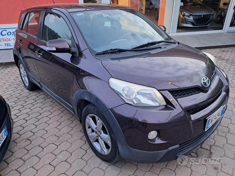 Usata Toyota Urban Cruiser 2009 Grigio Utilitaria