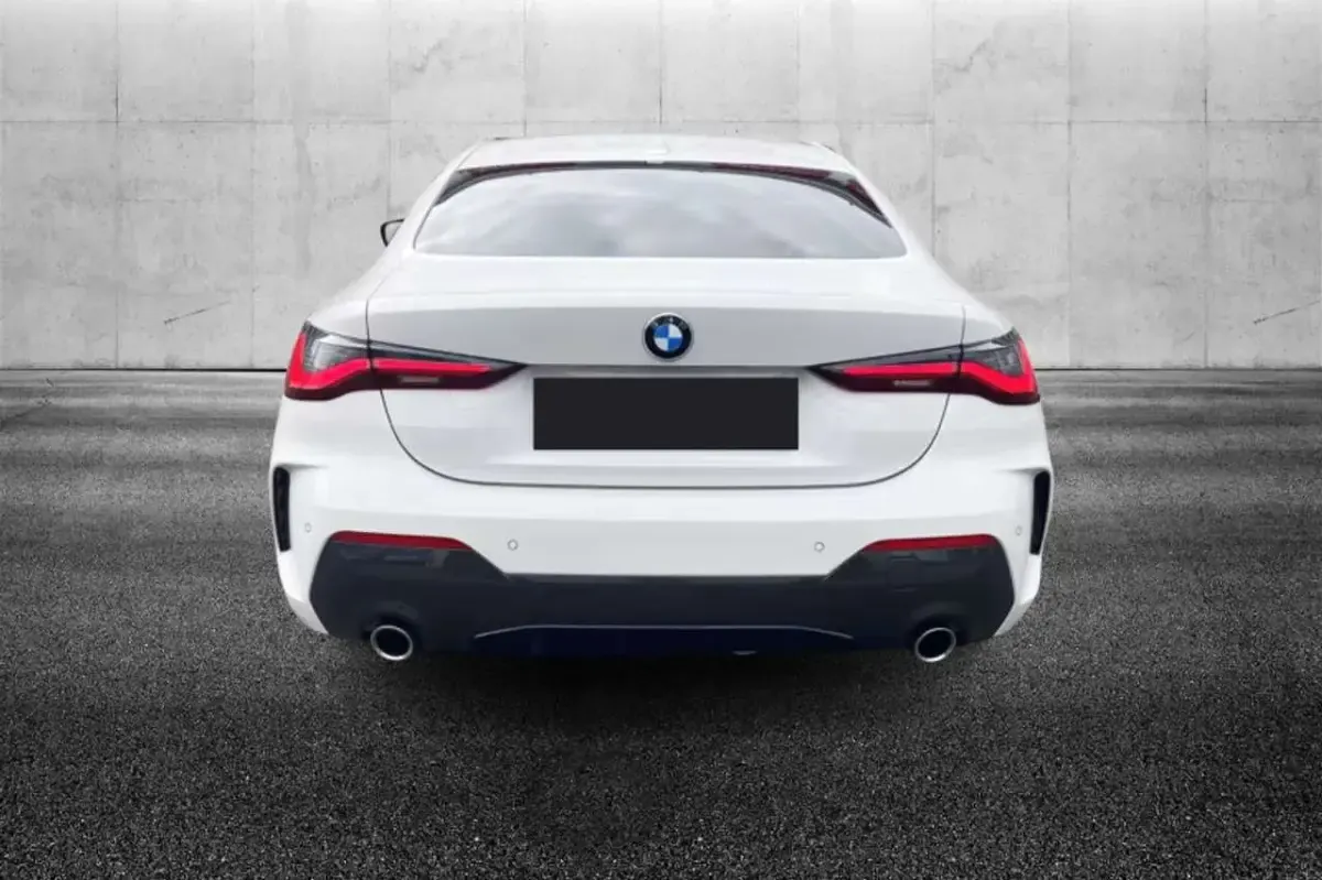 Usata BMW 420 M Sport 190 CV (139 kW) 2024 Bianco Coupé