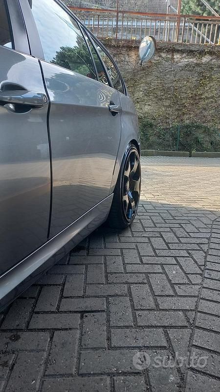 Usata BMW 320 Efficient Dynamics 177 CV (130 kW) 2010 Grigio Station wagon