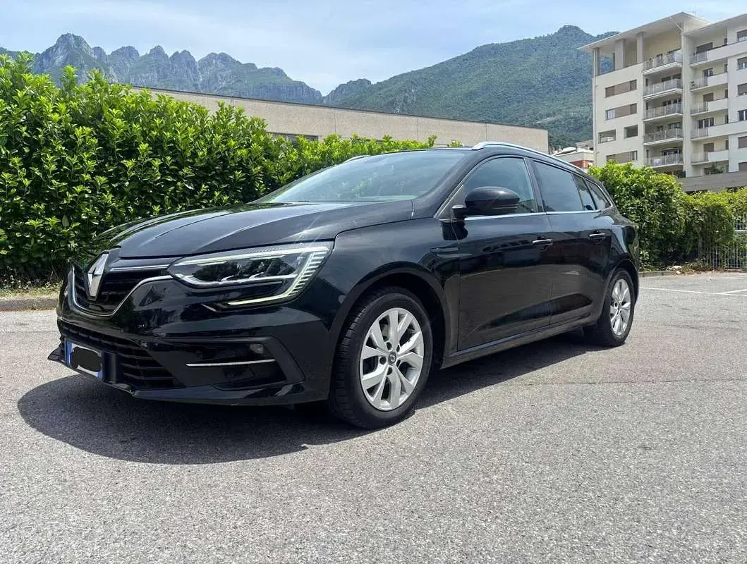 Usata Renault Mégane GrandTour 116 CV (85 kW) 2021 Nero Station wagon