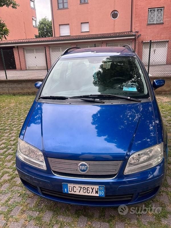 Usata Fiat Idea 2006 Blu Monovolume