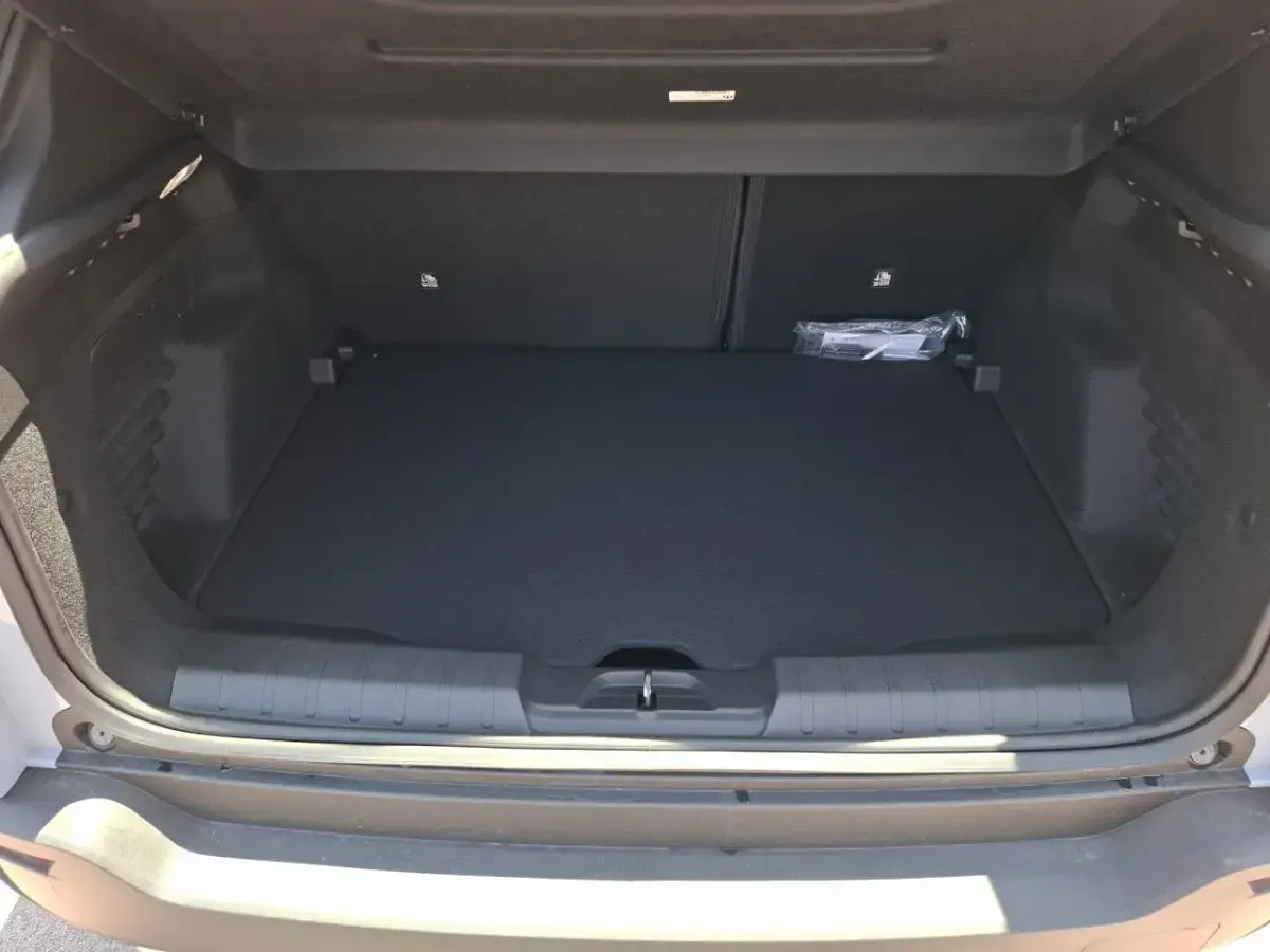 Nuova Jeep Avenger Altitude 110 CV (80 kW) 2026 Grigio SUV
