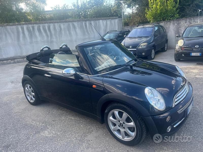 Usata Mini Cooper Cabriolet 116 CV (85 kW) 2005 Nero Cabrio