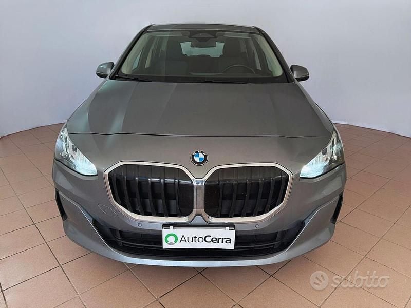 Usata BMW 218 149 CV (109 kW) 2023 Grigio Station wagon