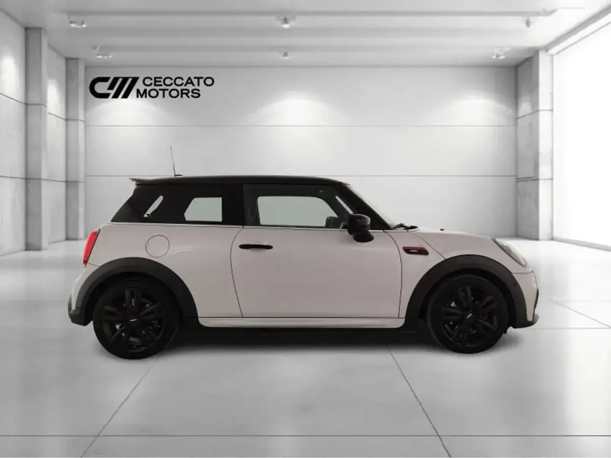 Usata Mini Cooper 136 CV (100 kW) 2021 Argento Utilitaria
