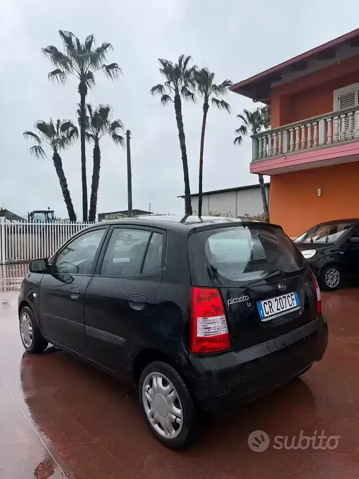 Gebraucht Kia Picanto 61 PS (44 kW) 2005 Schwarz Kleinwagen