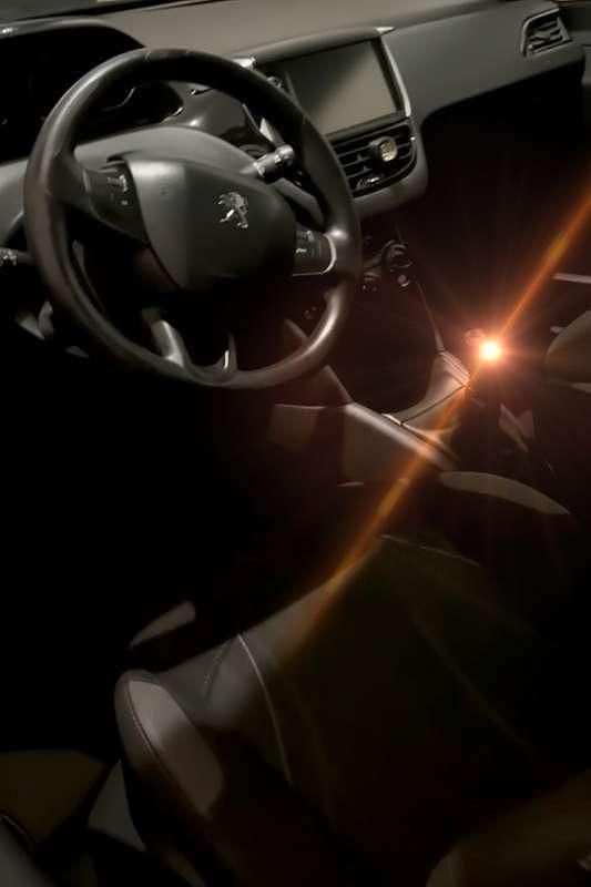 Usata Peugeot 308 136 CV (100 kW) 2013 Argento Berlina