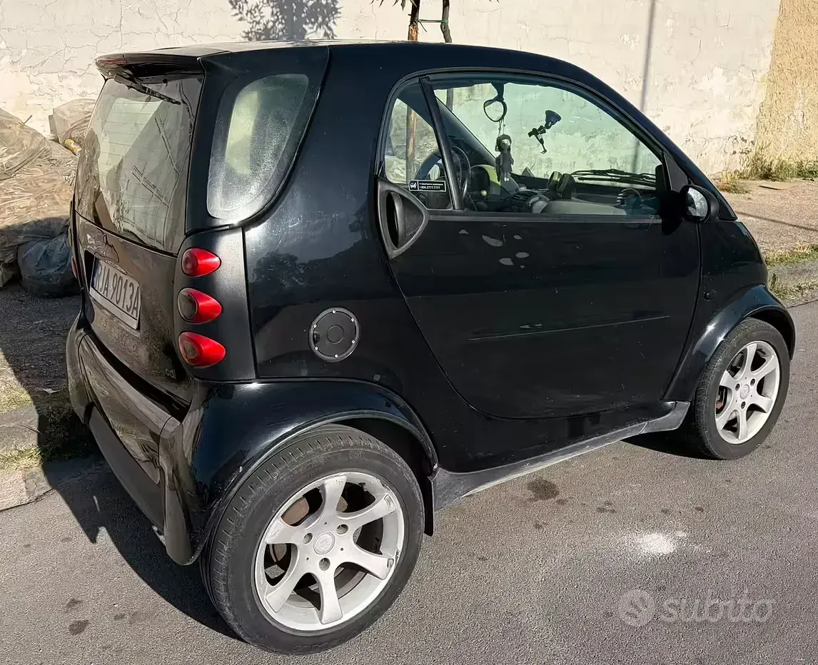 Usata Smart ForTwo Coupé 41 CV (30 kW) 2005 Nero Coupé