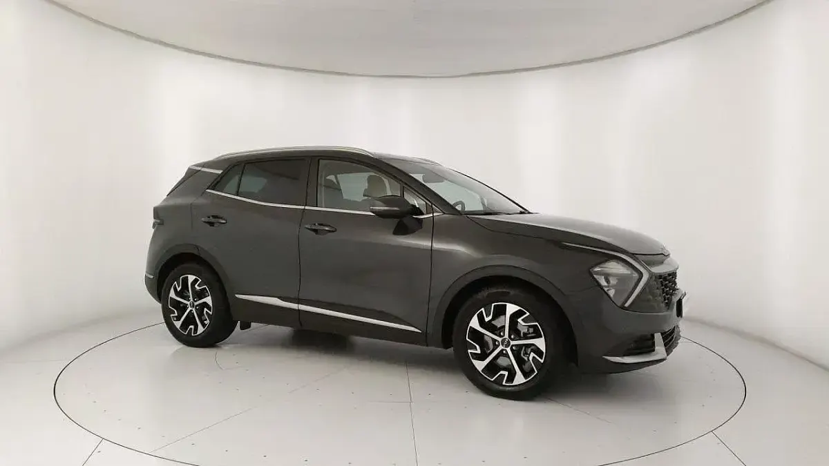 Usata Kia Sportage GT-Line 136 CV (100 kW) 2023 Grigio SUV