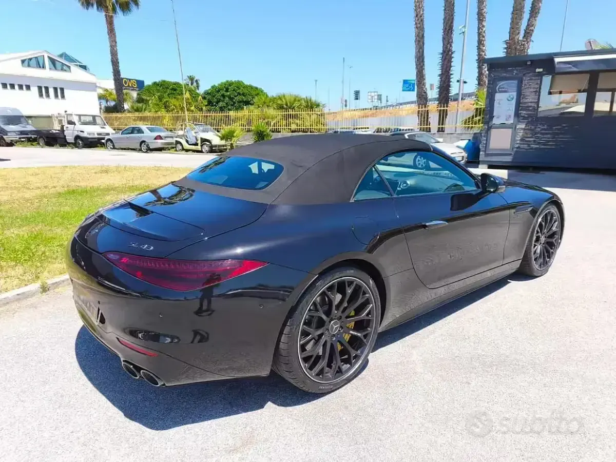 Usata Mercedes SL43 AMG AMG Line Premium Plus 381 CV (280 kW) 2023 Nero Cabrio