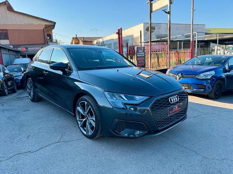Usata Audi A3 Sport 115 CV (84 kW) 2021 Grigio Berlina
