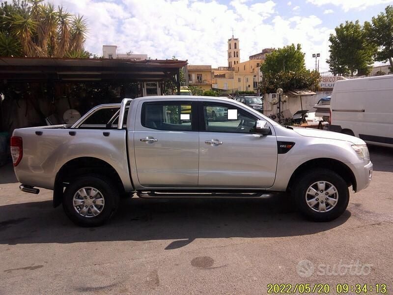 Usata Ford Ranger 150 CV (110 kW) 2012 Grigio Pick-up