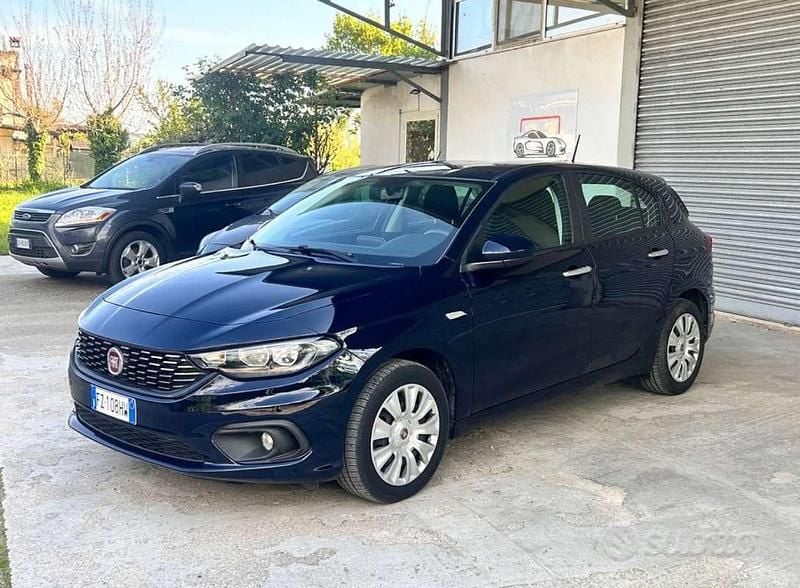 Usata Fiat Tipo Lounge 120 CV (88 kW) 2019 Berlina
