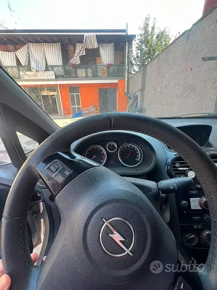 Usata Opel Corsa 85 CV (62 kW) 2014 Giallo Utilitaria