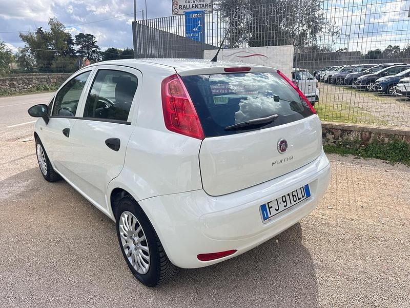 Usata Fiat Punto 95 CV (69 kW) 2017 Bianco Utilitaria