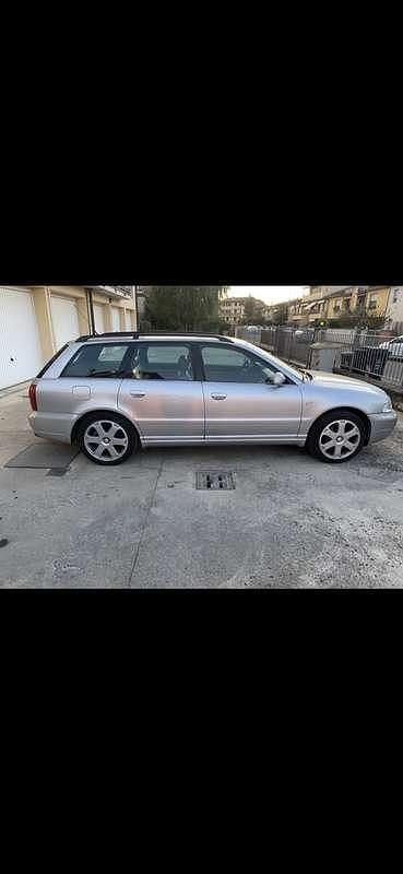 Usata Audi S4 264 CV (194 kW) 1999 Station wagon