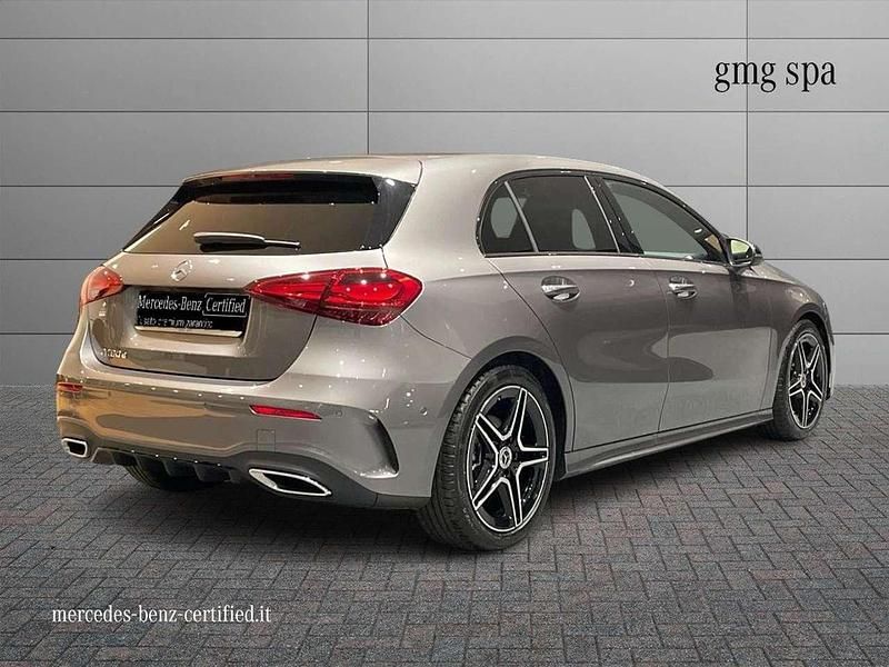 Nuova Mercedes A180 Advanced 116 CV (85 kW) 2026 Grigio Utilitaria