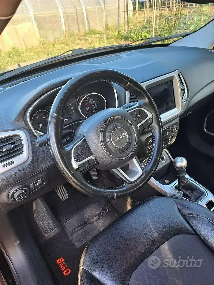 Usata Jeep Compass 120 CV (88 kW) 2019 Nero SUV