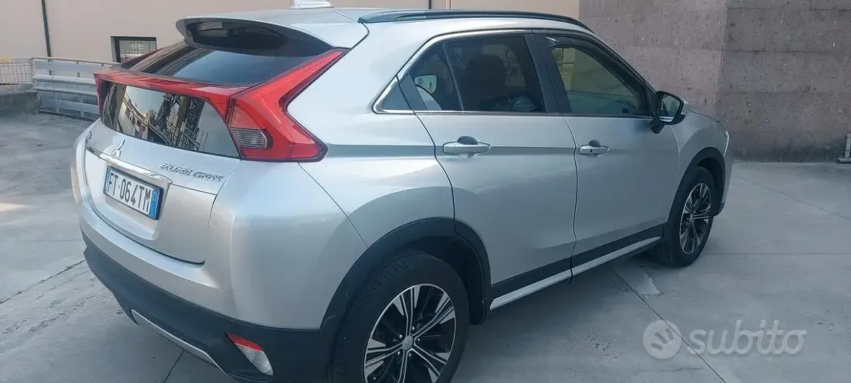 Usata Mitsubishi Eclipse Instyle 163 CV (119 kW) 2019 Grigio Station wagon