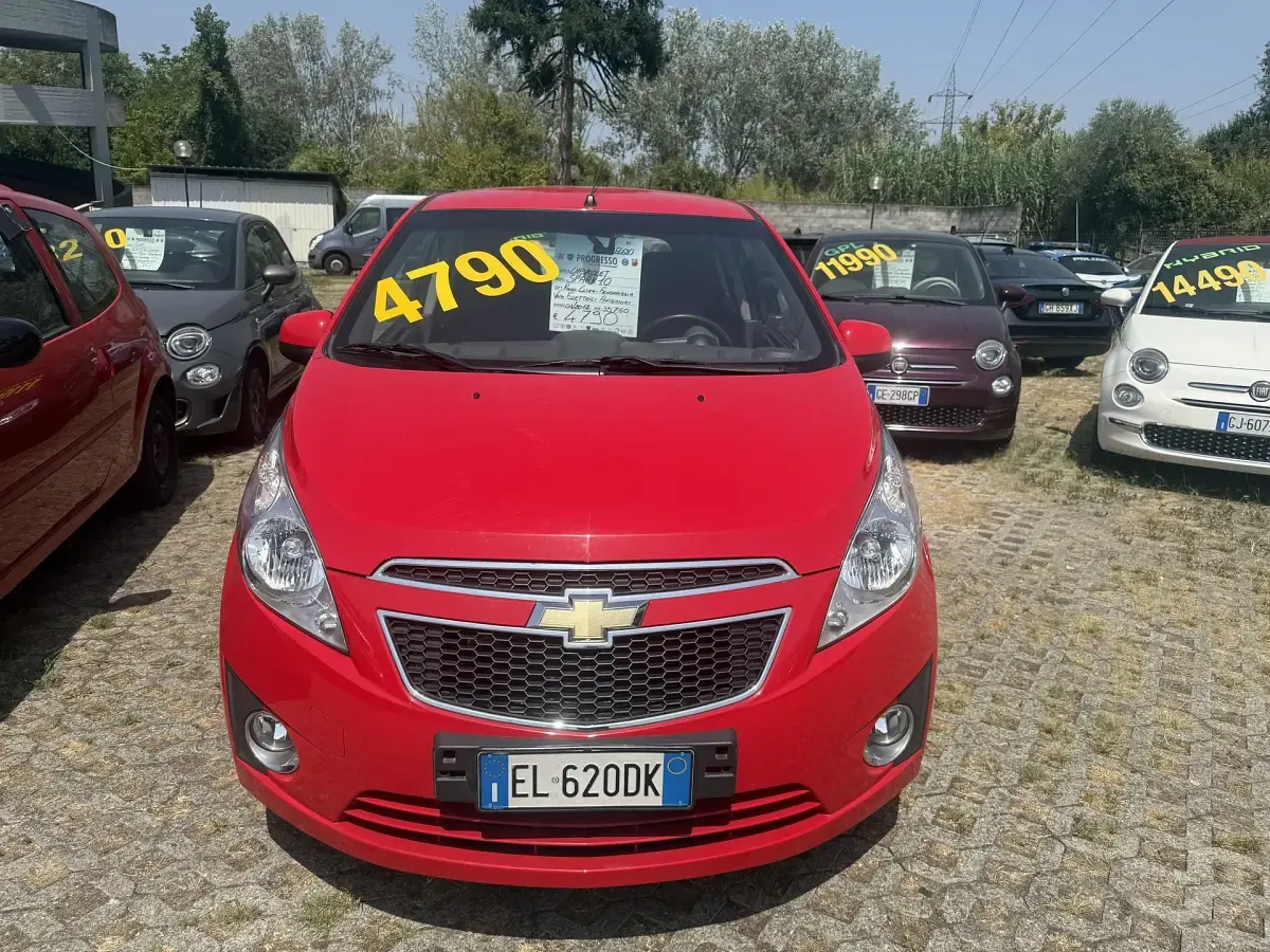 Usata Chevrolet Spark 68 CV (50 kW) 2012 Rosso Utilitaria