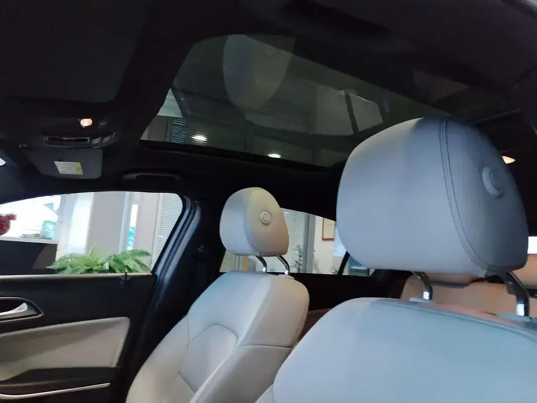 Usata Mercedes A180 Executive 109 CV (80 kW) 2015 Utilitaria