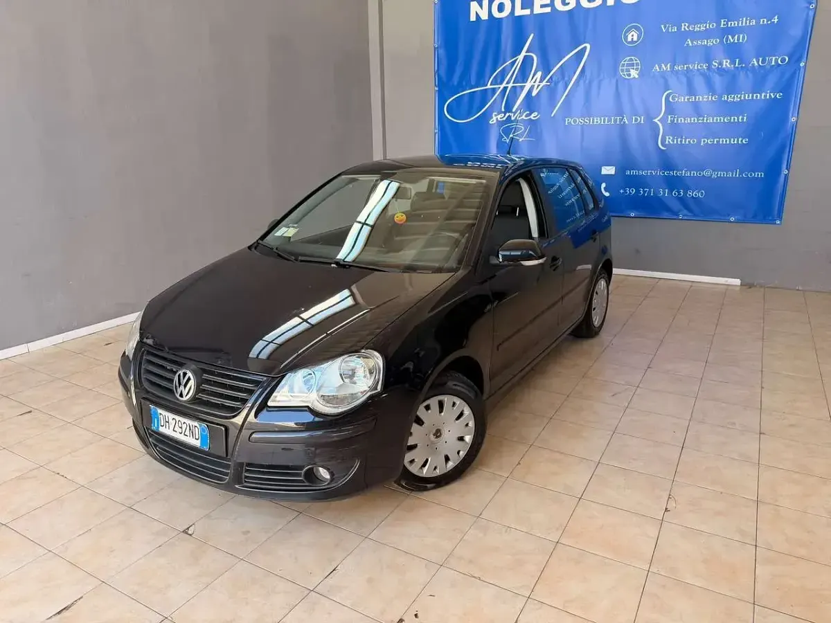 Usata VW Polo Trendline 64 CV (47 kW) 2007 Nero Utilitaria