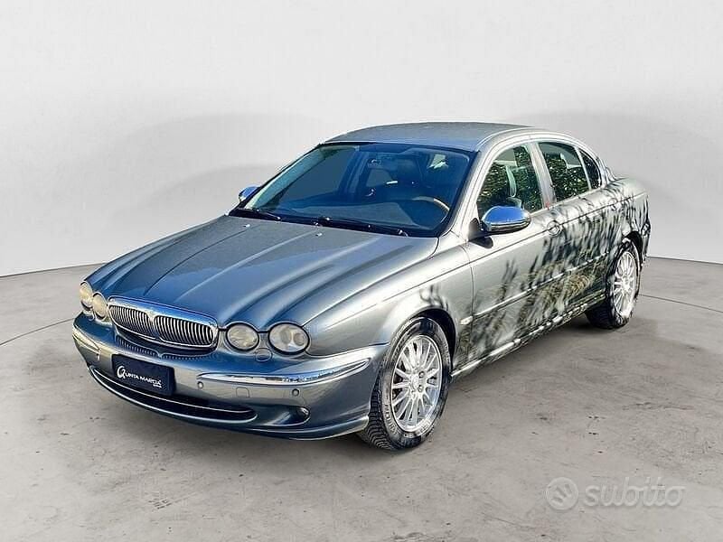 Nessuno Usata 2005 Jaguar X-type Executive Tre volumi | 3390 € (Buon prezzo) - Immagine 1/4
