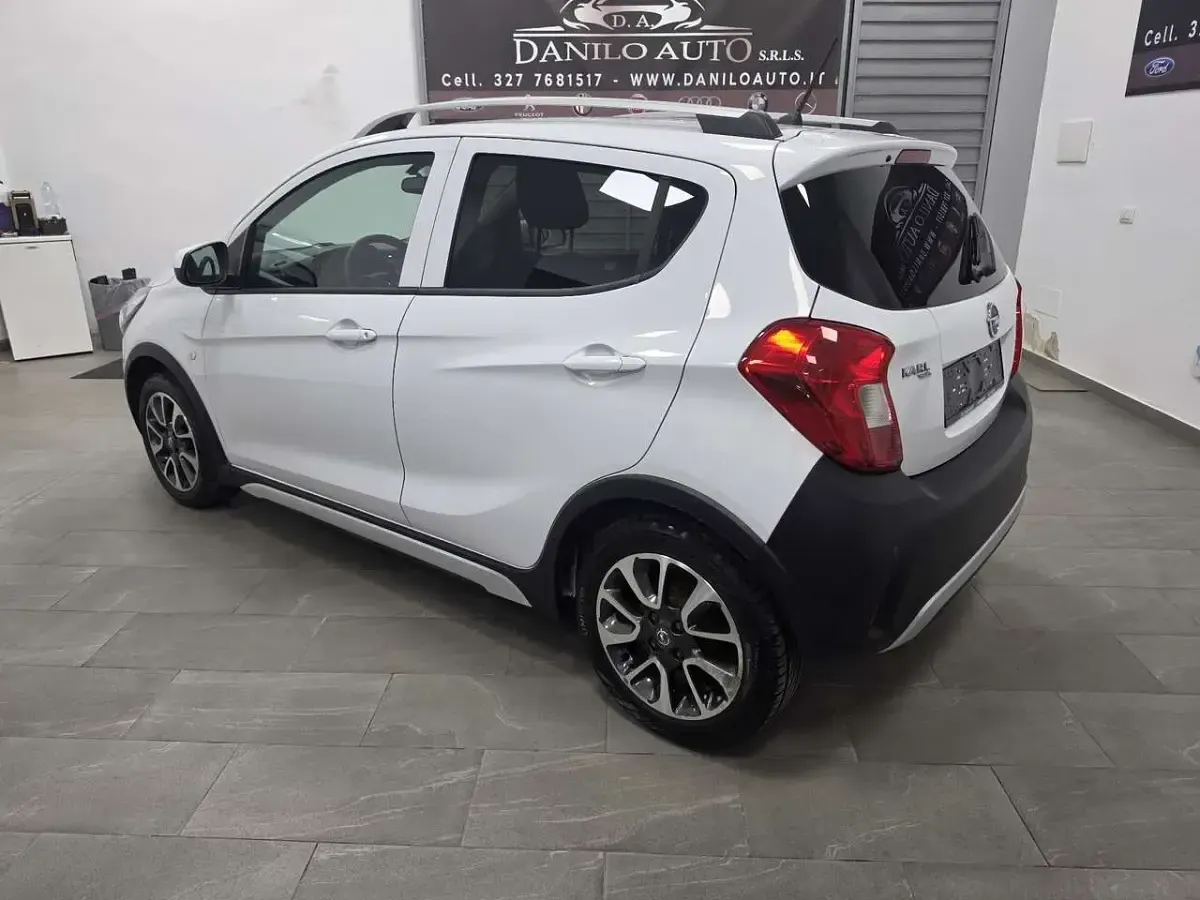 Usata Opel Karl Rocks 75 CV (55 kW) 2017 Other Utilitaria