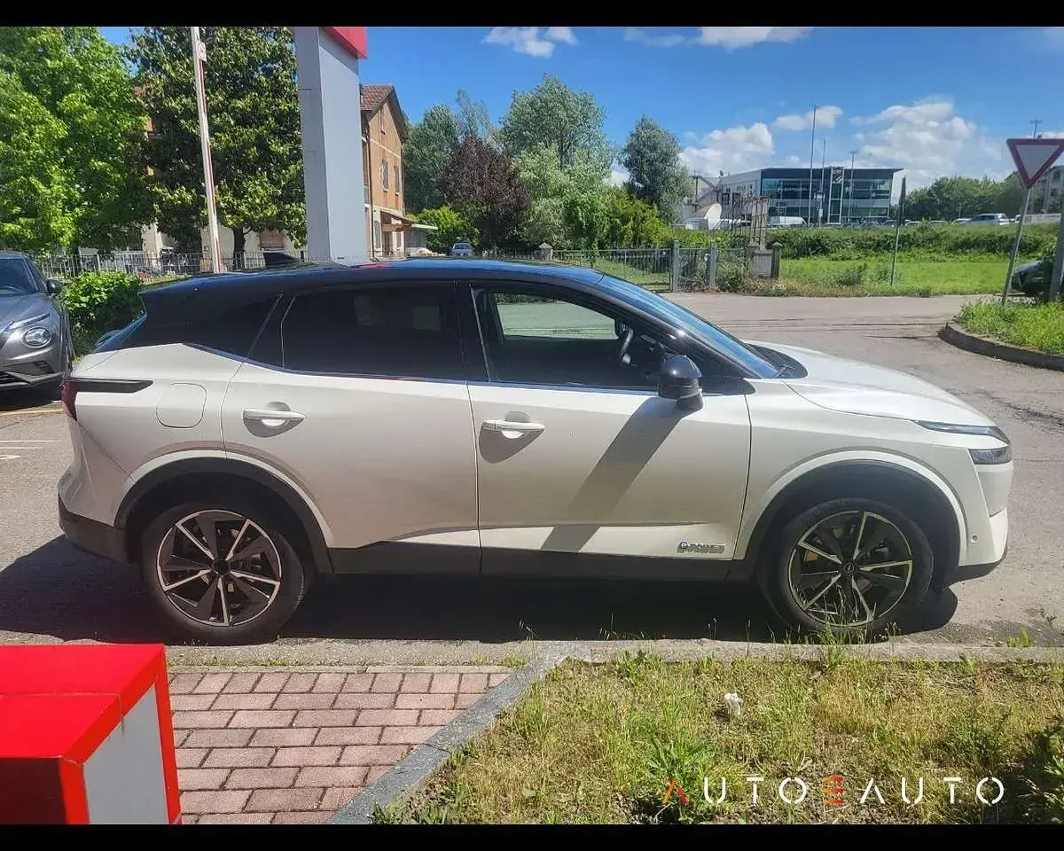Usata Nissan Qashqai Tekna 158 CV (116 kW) 2023 Bianco SUV