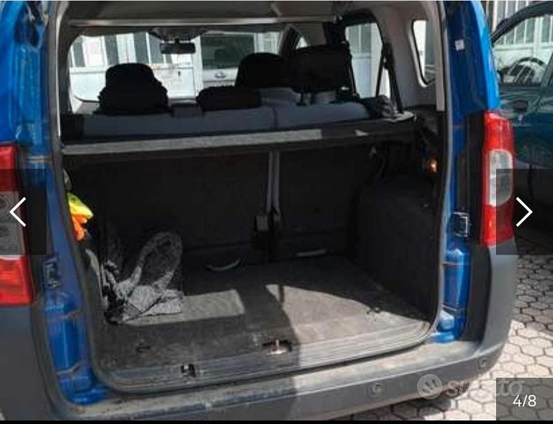 Usata Peugeot TePee Outdoor 75 CV (55 kW) 2014 Blu Utilitaria