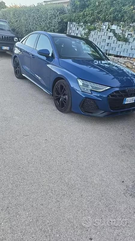 Usata Audi A3 S-Line 150 CV (110 kW) 2025 Blu Berlina