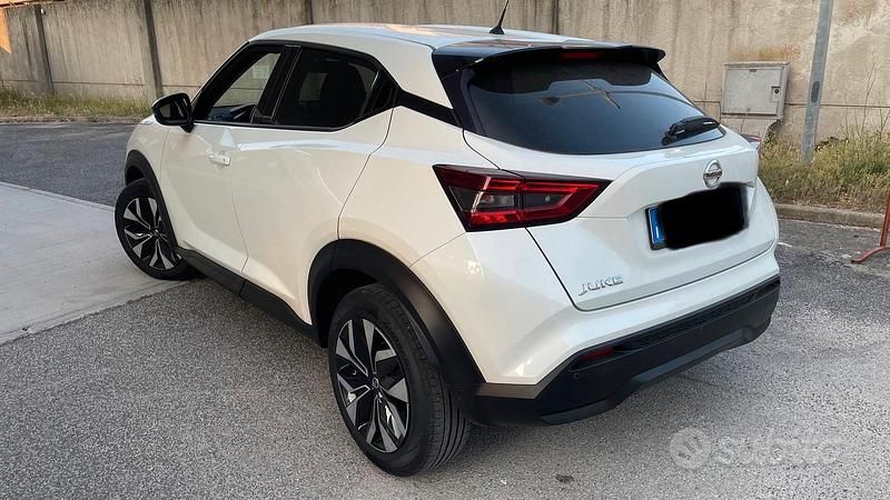 Usata Nissan Juke N-Connecta 114 CV (83 kW) 2021 Bianco SUV
