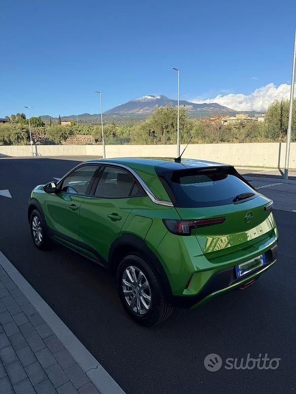 Usata Opel Mokka Elegance 101 CV (74 kW) 2022 Verde SUV