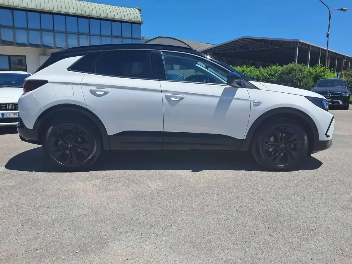 Usata Opel Grandland X 131 CV (96 kW) 2022 Bianco SUV