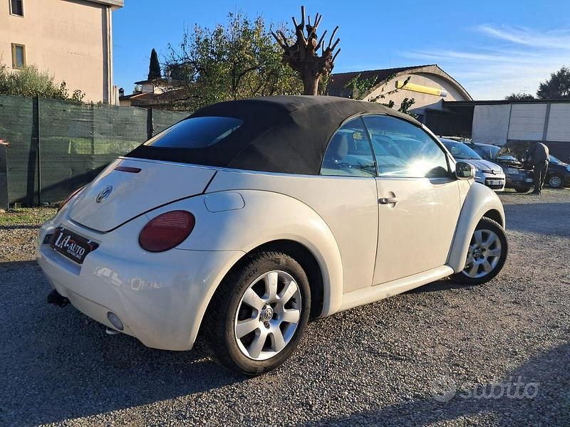 Usata VW New Beetle 102 CV (75 kW) 2003 Utilitaria