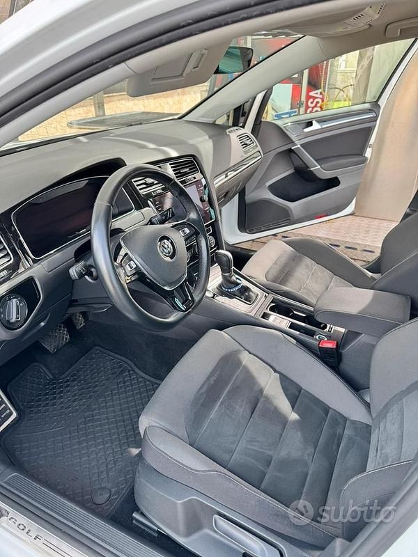 Usata VW Golf VII Executive 2018 Bianco Berlina