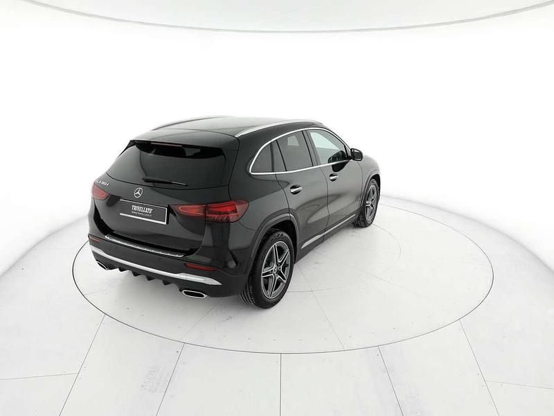Usata Mercedes GLA180 Advanced Plus 116 CV (85 kW) 2024 Nero SUV