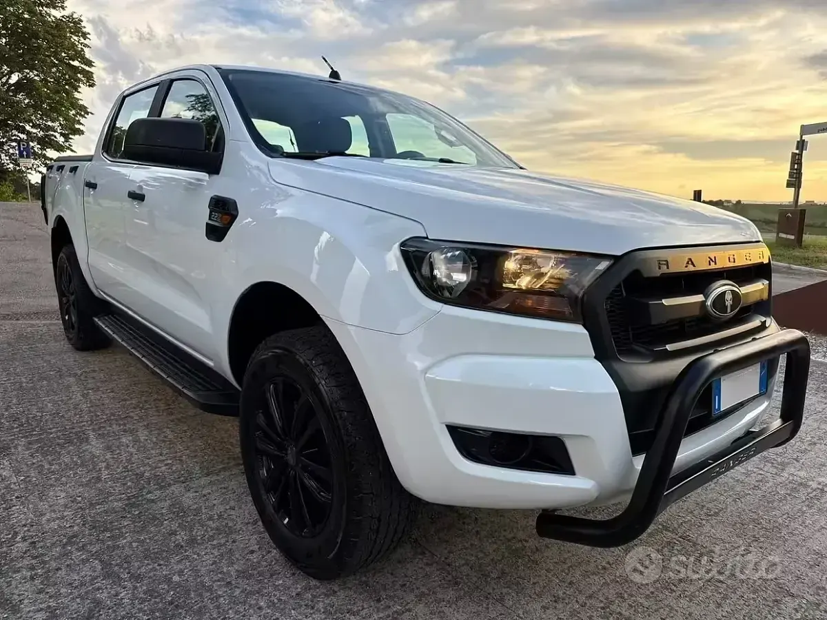 Usata Ford Ranger XLT 160 CV (117 kW) 2018 Bianco Pick-up