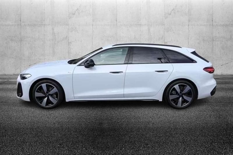 Usata Audi A5 S-Line 204 CV (150 kW) 2025 Bianco Station wagon