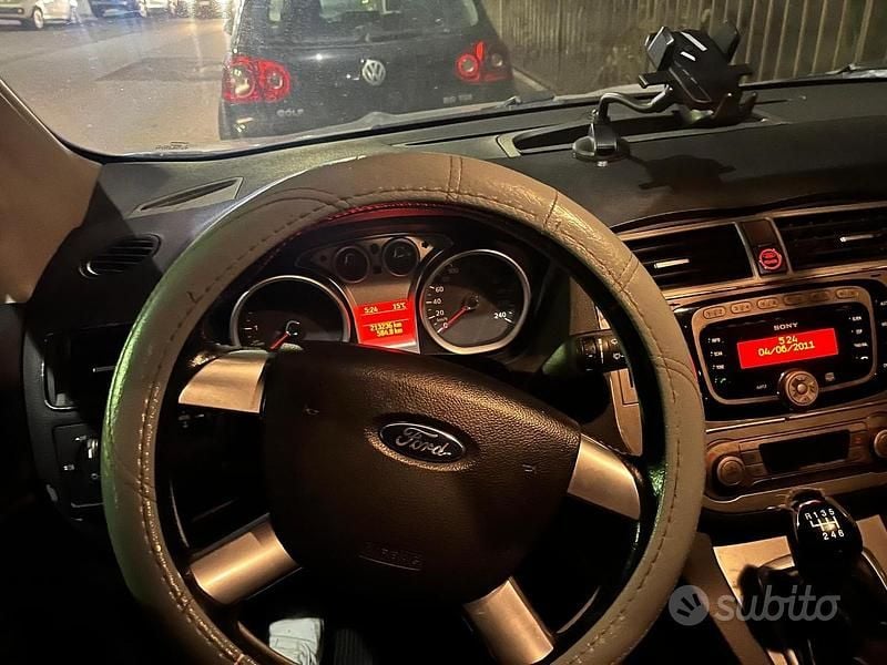 Usata Ford Kuga 140 CV (102 kW) 2011 SUV