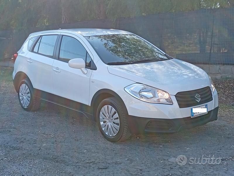 Usata Suzuki SX4 S-Cross 119 CV (87 kW) 2014 Bianco SUV