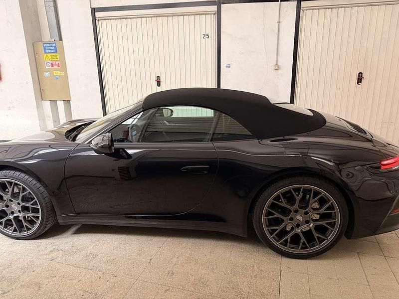 Usata Porsche 911 Carrera Cabriolet 394 CV (289 kW) 2024 Cabrio