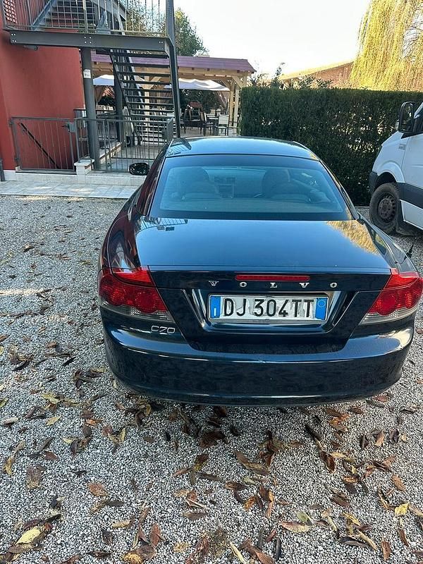 Usata Volvo C70 2008 Blu Cabrio