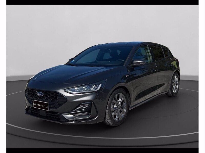 Magnetic grey Usata 2024 Ford Focus ST-Line Tre volumi | 22.500 € (Buon prezzo) - Immagine 1/4