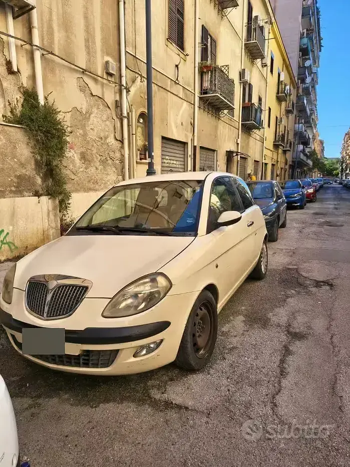 Usata Lancia Ypsilon 2003 Giallo Utilitaria