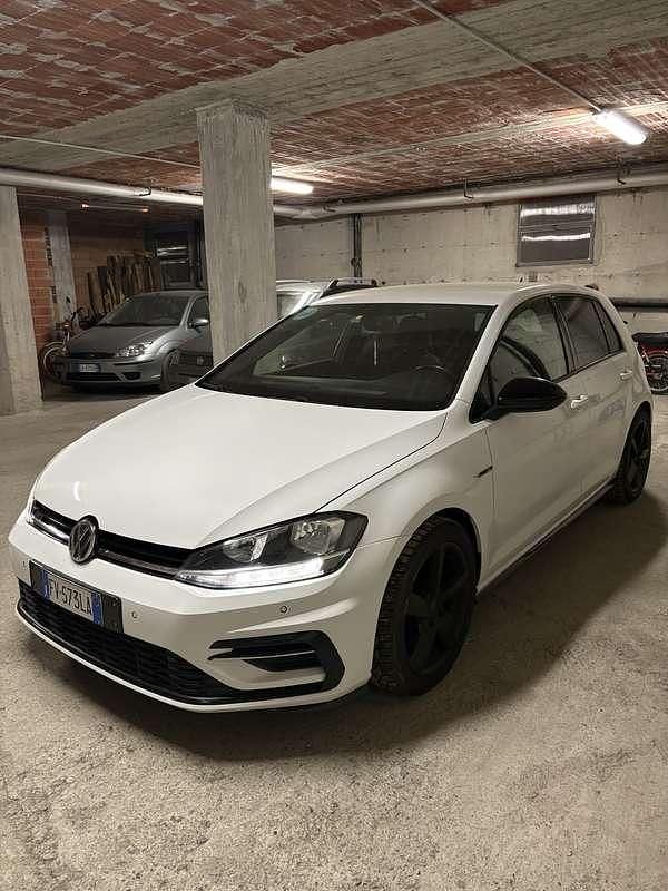 Usata VW Golf VII Highline 116 CV (85 kW) 2019 Berlina