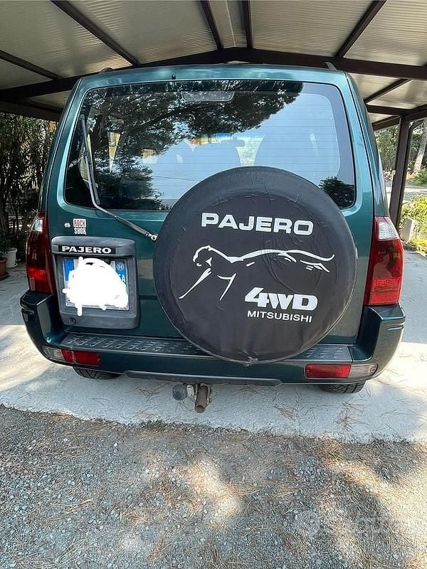 Usata Mitsubishi Pajero 115 CV (84 kW) 2004 Verde SUV