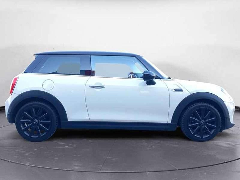 Usata Mini Cooper D 116 CV (85 kW) 2016 Avorio Utilitaria