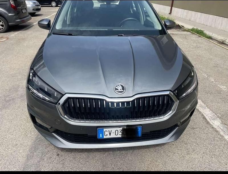 Usata Skoda Fabia 80 CV (58 kW) 2024 Grigio Utilitaria